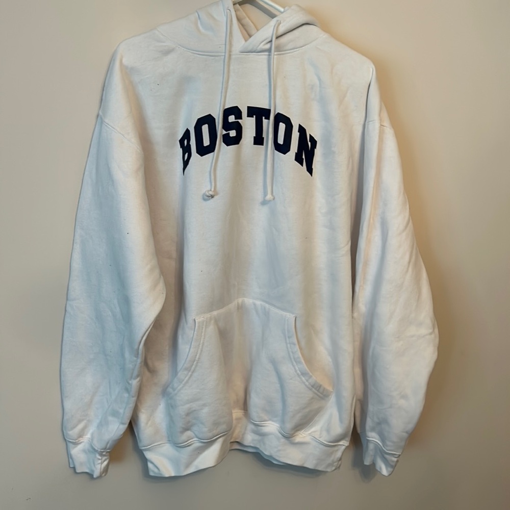 Boston sweatshirt
